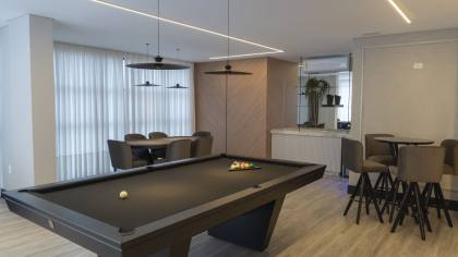 Apartamento à venda em Meia Praia – Itapema SC | 3 suítes, 3 vagas, varanda gourmet e lazer completo