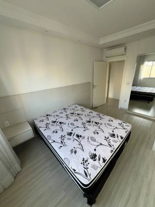 Apartamento Para Vender com 4 quartos 4 suítes no bairro Meia Praia em Itapema