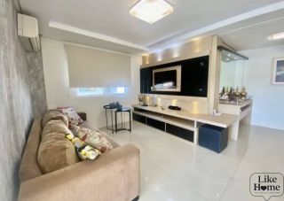 Cobertura QUADRA MAR MOBILIADA com 193m² no Centro de Itapema