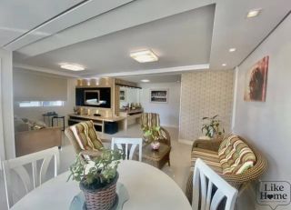 Cobertura QUADRA MAR MOBILIADA com 193m² no Centro de Itapema