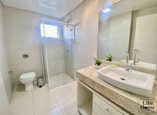 Cobertura QUADRA MAR MOBILIADA com 193m² no Centro de Itapema