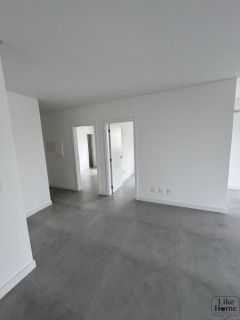 Conforto, Lazer e Localização Privilegiada no Harmony Residence – Meia Praia, Itapema SC