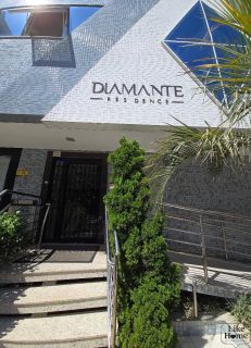 Apartamento 3 quartos 2 suítes no bairro Meia Praia em Itapema