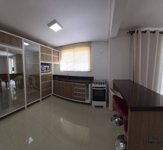 Apartamento 3 quartos 2 suítes no bairro Meia Praia em Itapema