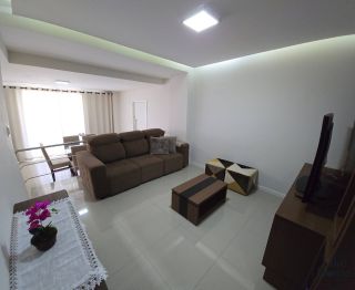 Apartamento 3 quartos 2 suítes no bairro Meia Praia em Itapema