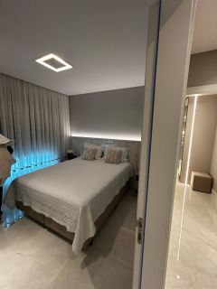 Cartier CNA Residence – Apartamento de Alto Padrão, Frente-Mar, Mobiliado e Decorado