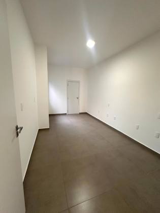 Excelente Sobrado de 2 suítes em Balneário Piçarras SC