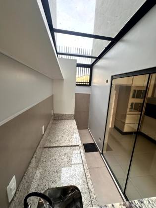 Excelente Sobrado de 2 suítes em Balneário Piçarras SC