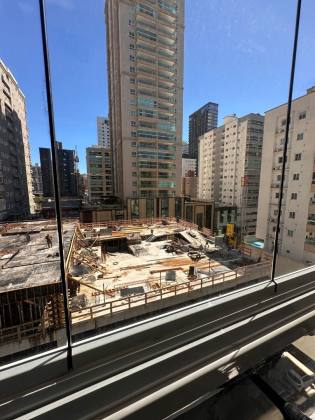 Oportunidade em Meia Praia! 3 Suítes, 2 vagas, Lazer!