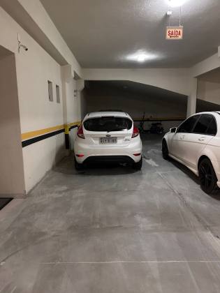 Oportunidade em Meia Praia! 3 Suítes, 2 vagas, Lazer!