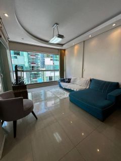 Apartamento Para Temporada com 3 quartos 3 suítes no bairro Centro em Itapema