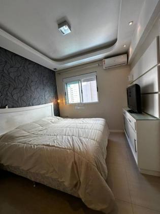 Apartamento Para Temporada com 3 quartos 3 suítes no bairro Centro em Itapema