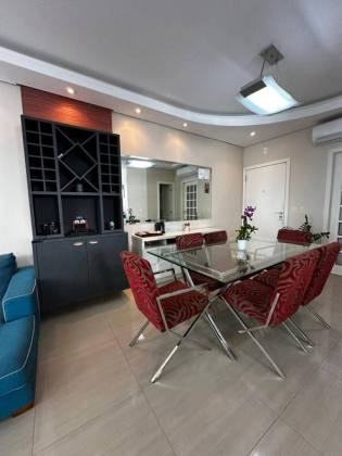 Apartamento Para Temporada com 3 quartos 3 suítes no bairro Centro em Itapema