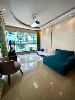 Apartamento Para Temporada com 3 quartos 3 suítes no bairro Centro em Itapema