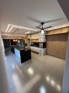 Casa ampla e moderna à venda no bairro Santo André – Dourados/MS