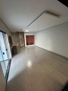 Casa ampla e moderna à venda no bairro Santo André – Dourados/MS