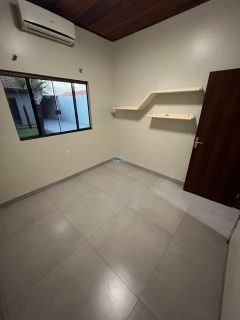 Casa ampla e moderna à venda no bairro Santo André – Dourados/MS