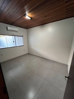 Casa ampla e moderna à venda no bairro Santo André – Dourados/MS