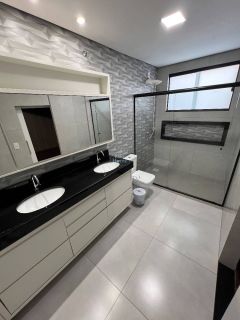 Casa ampla e moderna à venda no bairro Santo André – Dourados/MS