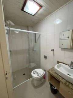 Apartamento de Verão no Coração de Meia Praia – Conforto e Localização Perfeita!