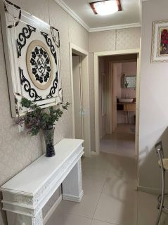 Apartamento de Verão no Coração de Meia Praia – Conforto e Localização Perfeita!