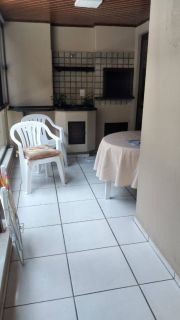 Apartamento Para Alugar com 3 quartos 1 suítes no bairro Meia Praia em Itapema