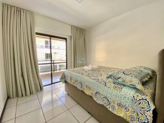 Apartamento Para Alugar com 3 quartos 1 suítes no bairro Meia Praia em Itapema