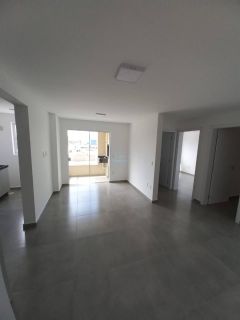 Excelente oportunidade de locação anual! Apartamento de 60 m²