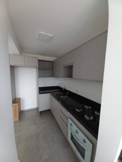 Excelente oportunidade de locação anual! Apartamento de 60 m²