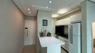 Apartamento decorado Para Alugar com 2 quartos 1 suítes no bairro Meia Praia em Itapema