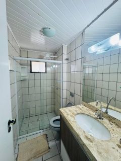 Apartamento Para Temporada com 3 quartos 1 suítes no bairro Meia Praia em Itapema