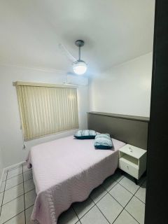 Apartamento Para Temporada com 3 quartos 1 suítes no bairro Meia Praia em Itapema