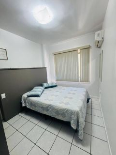 Apartamento Para Temporada com 3 quartos 1 suítes no bairro Meia Praia em Itapema