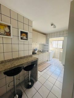 Apartamento Para Temporada com 3 quartos 1 suítes no bairro Meia Praia em Itapema