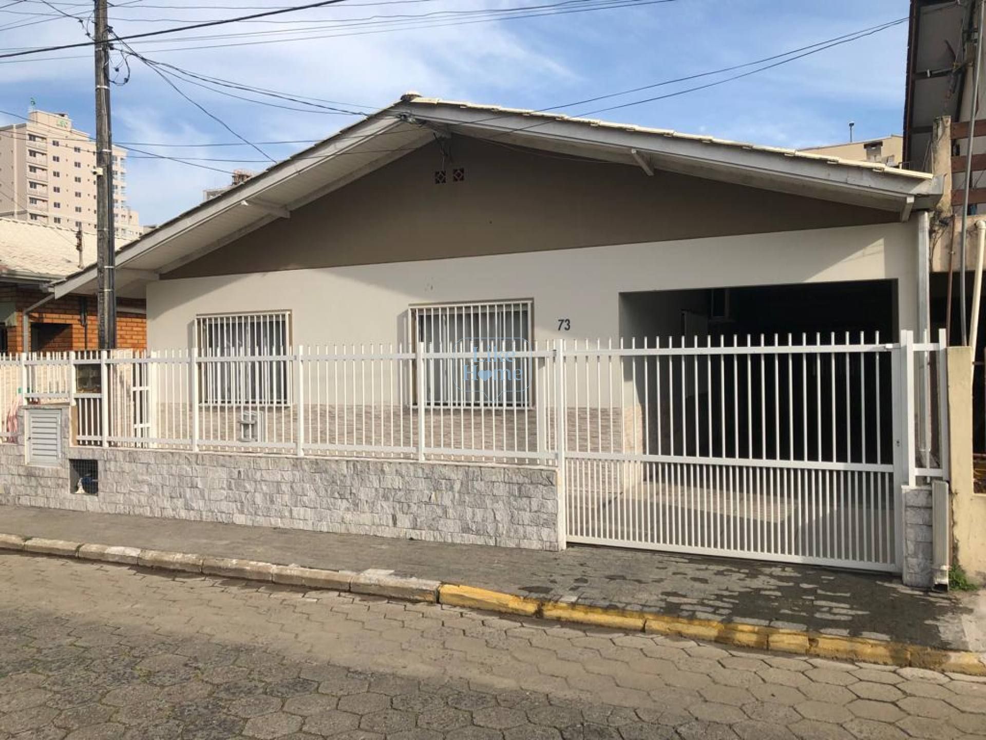 Casa de Veraneio no Coração de Itapema