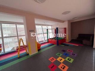 Apartamento Para Alugar com 4 quartos 4 suítes no bairro Meia Praia em Itapema