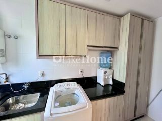Apartamento Para Alugar com 4 quartos 4 suítes no bairro Meia Praia em Itapema
