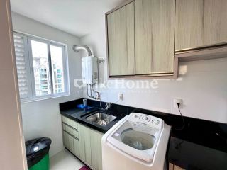 Apartamento Para Alugar com 4 quartos 4 suítes no bairro Meia Praia em Itapema