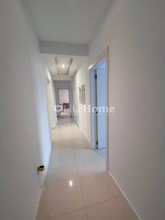 Apartamento Para Alugar com 4 quartos 4 suítes no bairro Meia Praia em Itapema
