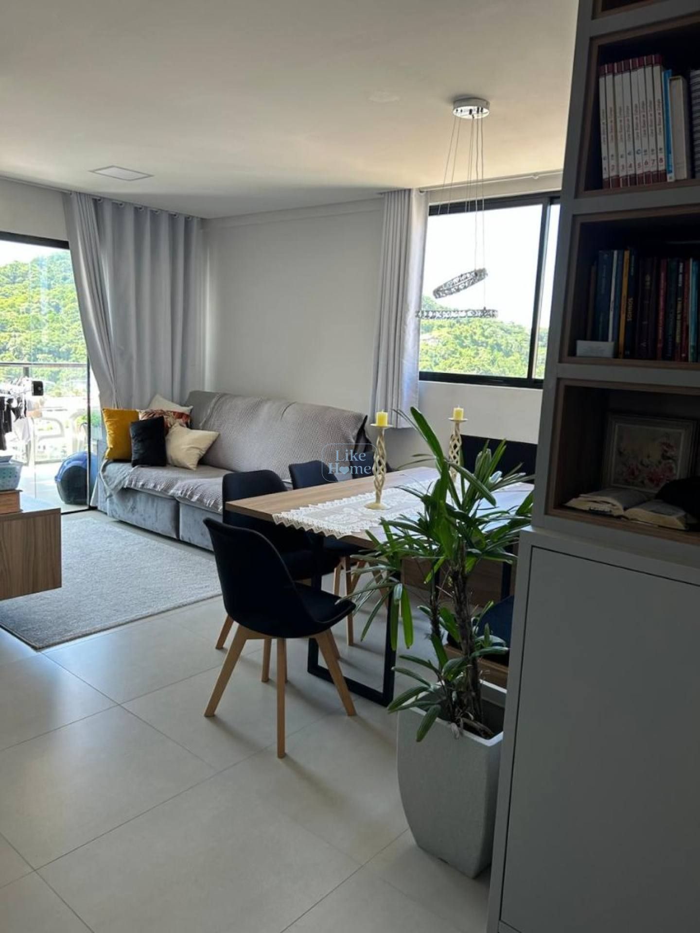 Apartamento para locação anual no bairro Morretes – Itapema Disponível em Março