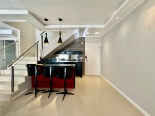 Cobertura Duplex a venda a poucos metros do Mar