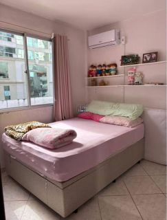 Apartamento Para Temporada com 2 quartos no bairro Meia Praia em Itapema QUADRA MAR