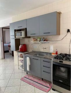 Apartamento Para Temporada com 2 quartos no bairro Meia Praia em Itapema QUADRA MAR