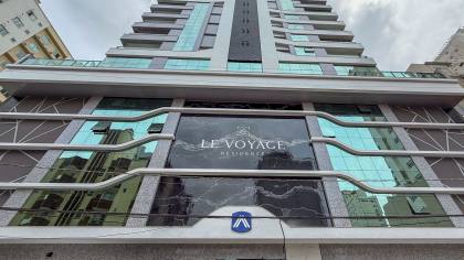 Amplo 3 suítes na Meia Praia - Le Voyage