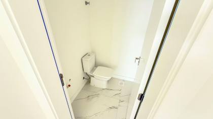 Apartamento Para Vender com 3 quartos 3 suítes no bairro Meia Praia em Itapema