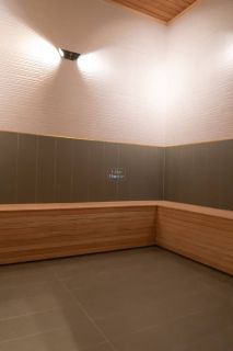 Alto padrão com 3 suítes na Meia Praia - Greta Palace