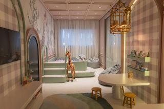 Alto padrão com 3 suítes na Meia Praia - Greta Palace