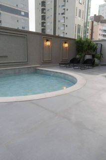 Alto padrão com 3 suítes na Meia Praia - Greta Palace