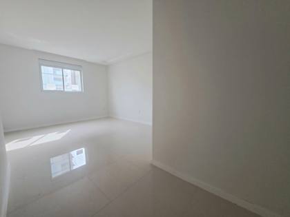 Apartamento 3 suítes quadra mar! - Chateau Unique