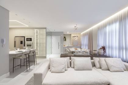 3 suítes finamente mobiliado e decorado! - Villa Aurora